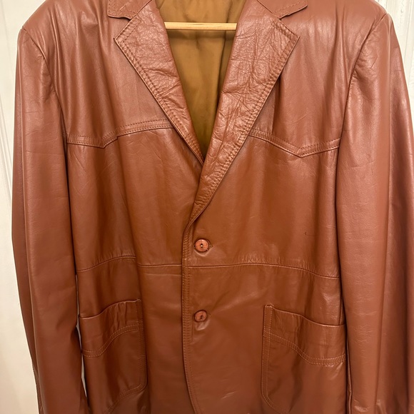 Vintage 1970’s Sears “The Leather Shop” Cognac Leather Blazer in a 42R - Picture 2 of 10